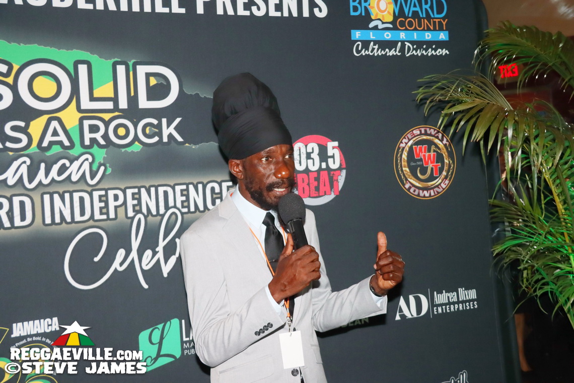 Sizzla, Etana, Lady G, Admiral Tibet