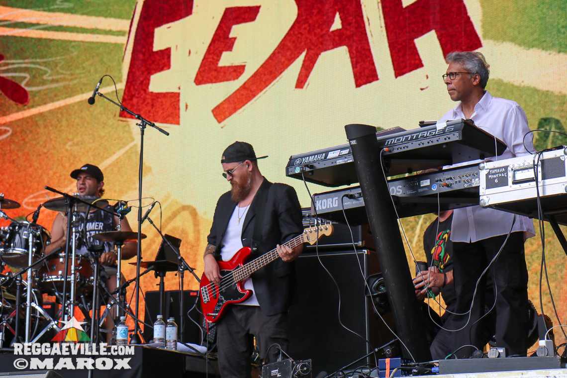 Eesah, Third World with Kumar, Baracca Republic