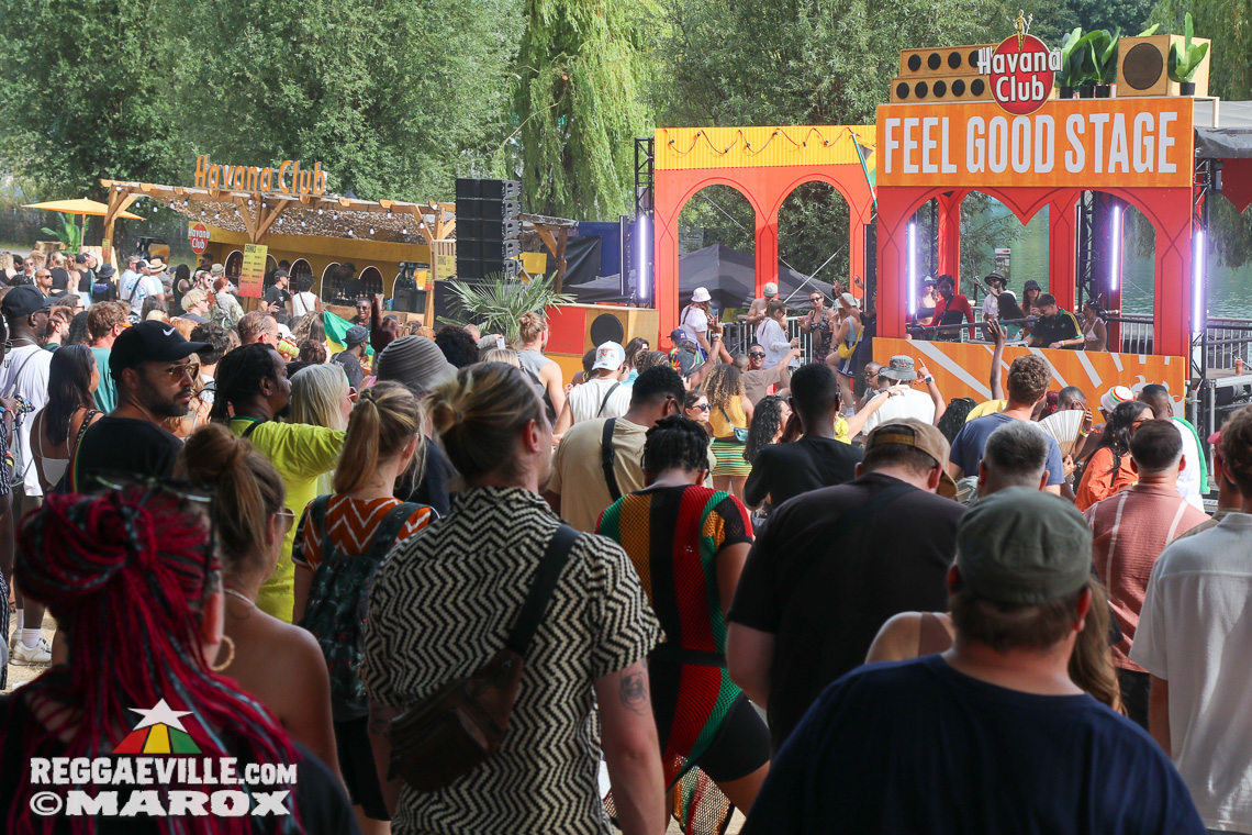 Eesah, Third World with Kumar, Baracca Republic