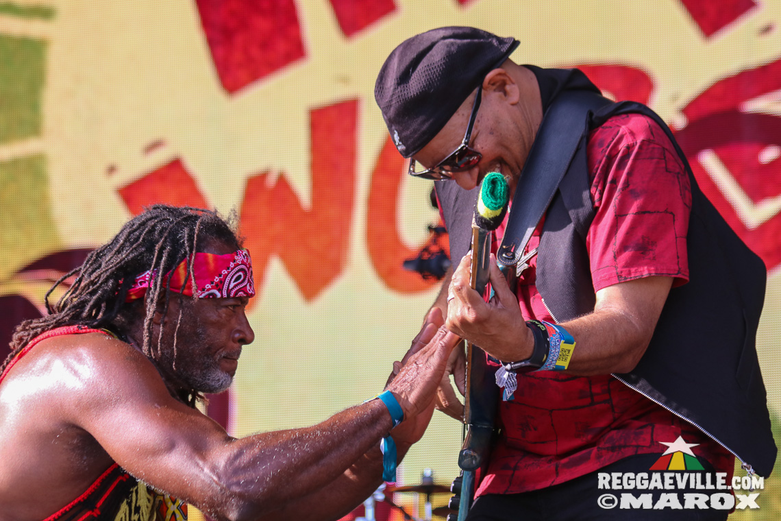 Eesah, Third World with Kumar, Baracca Republic