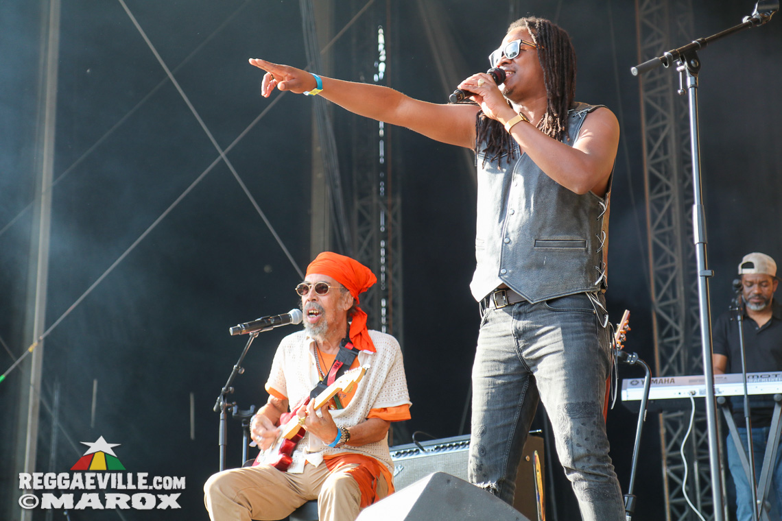 Eesah, Third World with Kumar, Baracca Republic