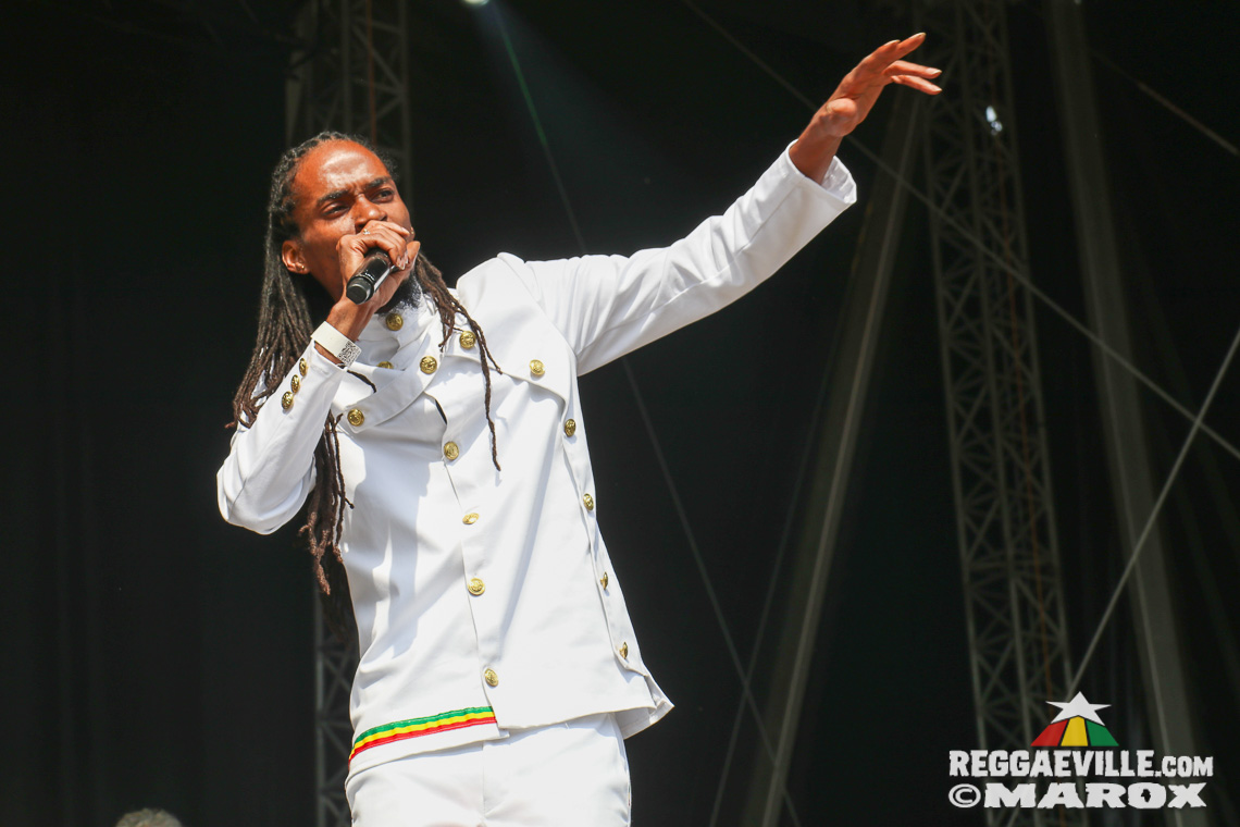 Eesah, Third World with Kumar, Baracca Republic