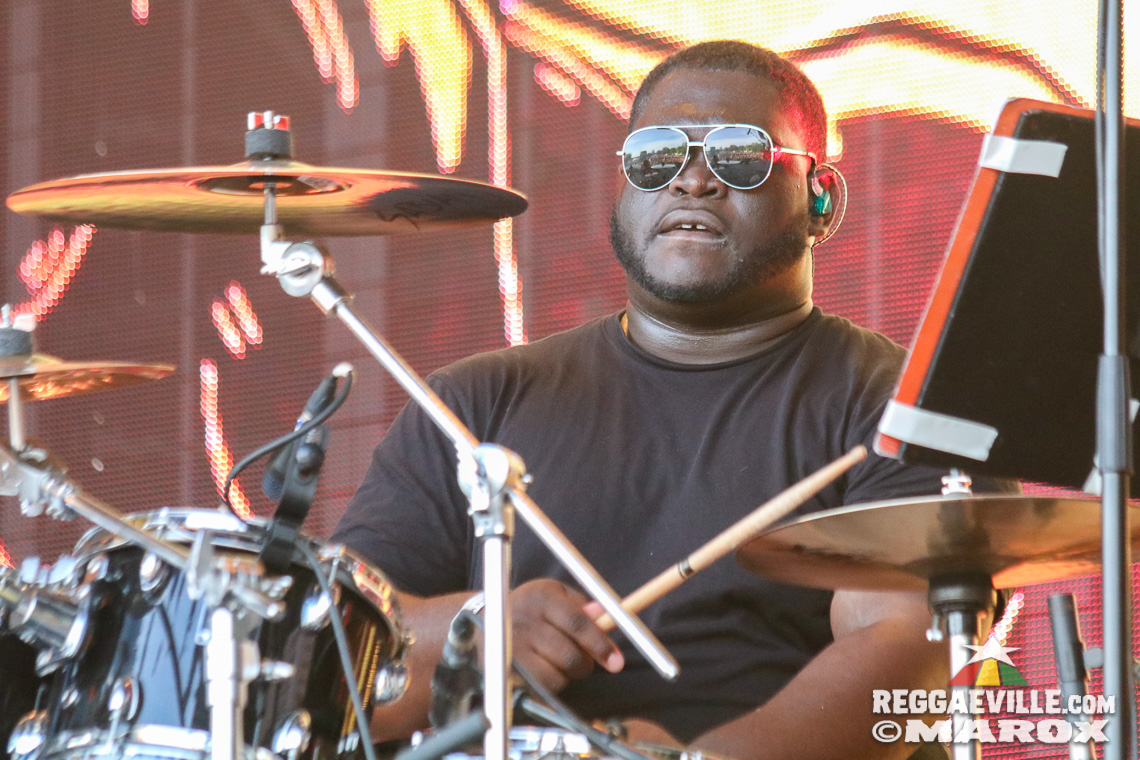 Mr. Vegas, Alborosie, Etana