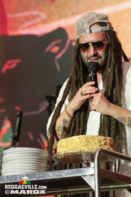 Mr. Vegas, Alborosie, Etana