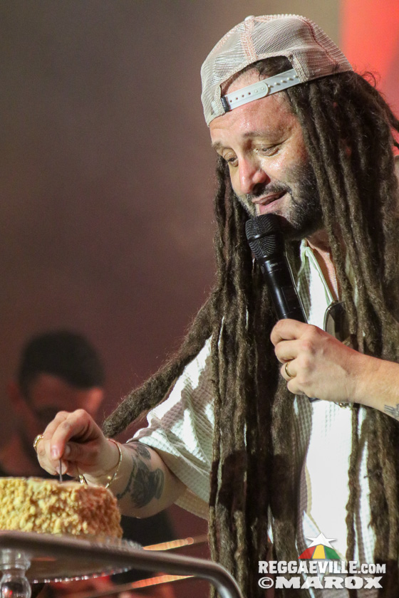 Mr. Vegas, Alborosie, Etana