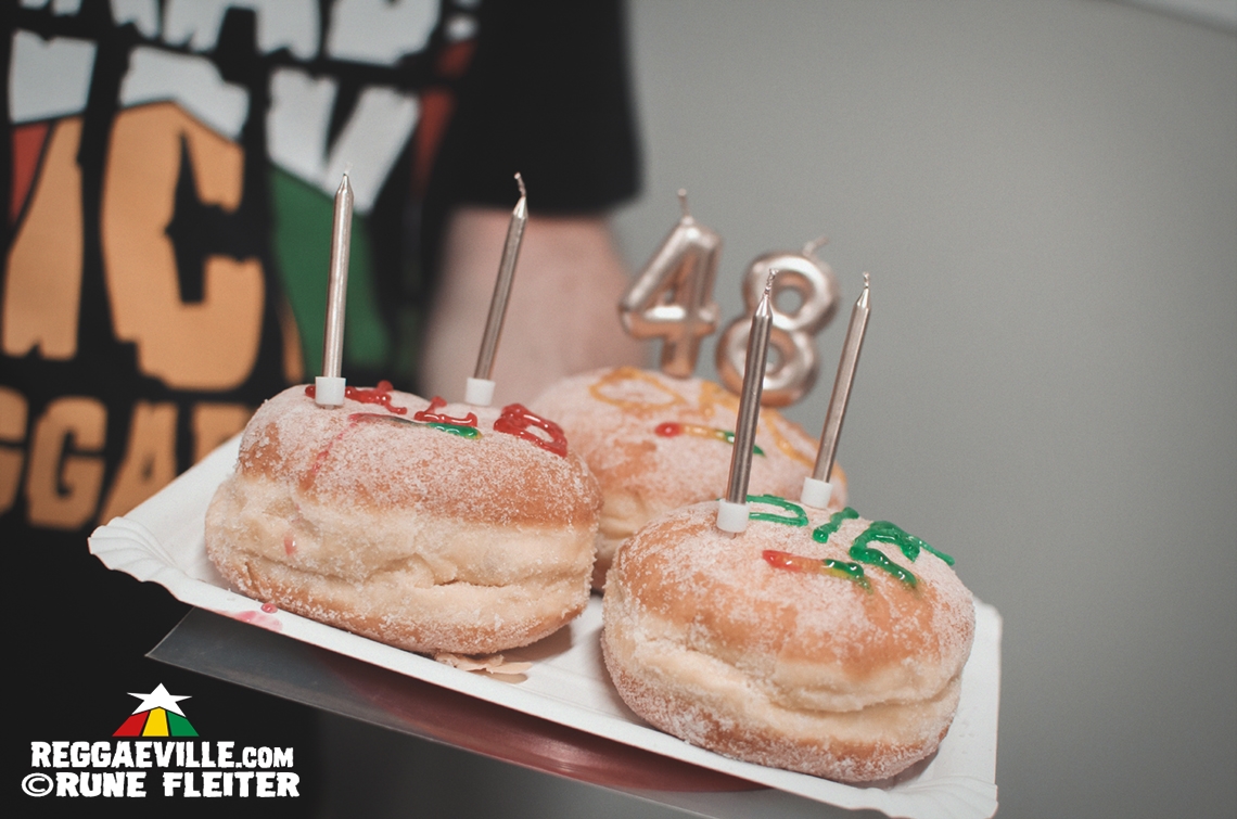 Mr. Vegas, Alborosie, Etana