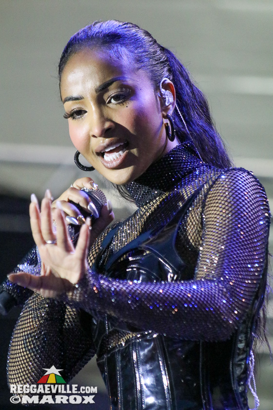 Shenseea, Teejay