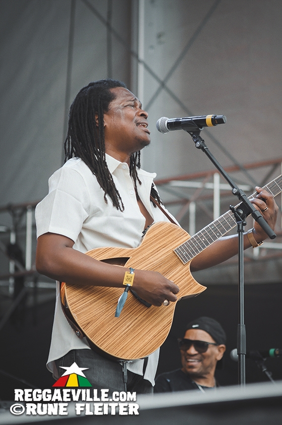 Inner Circle, Kumar, Meta Dia