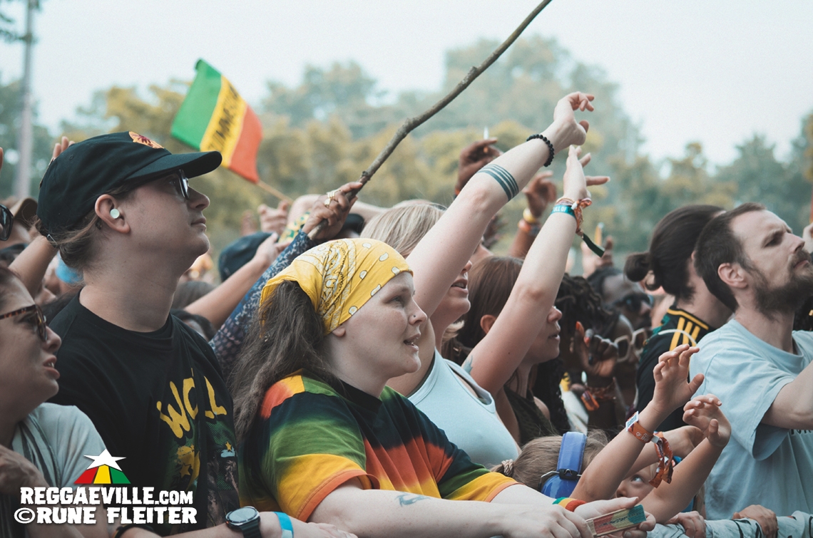 Inner Circle, Kumar, Meta Dia