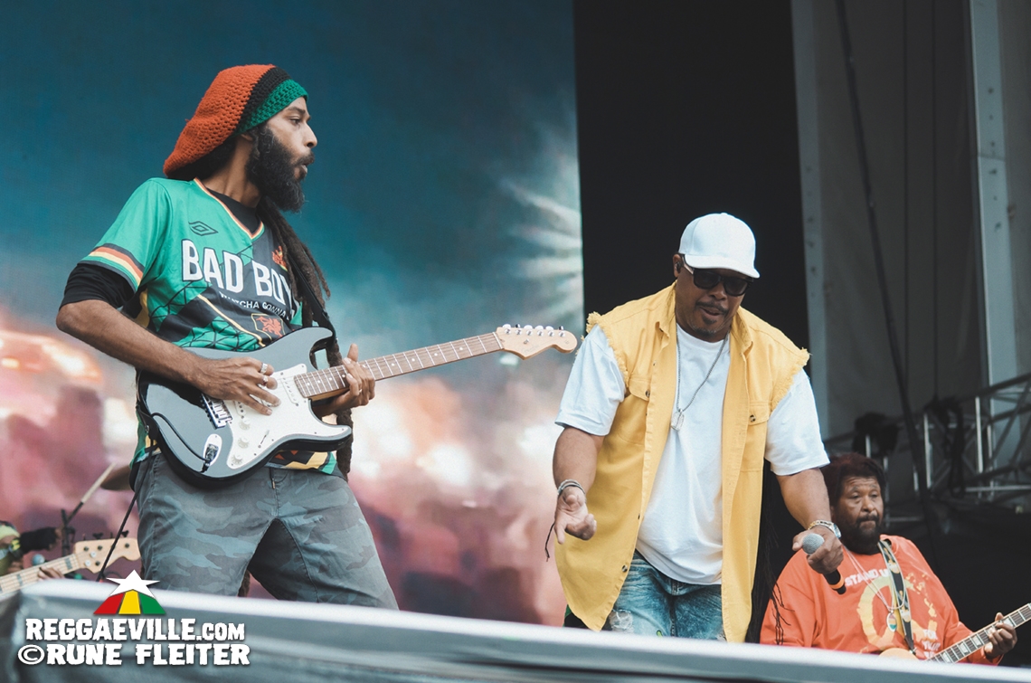 Inner Circle, Kumar, Meta Dia