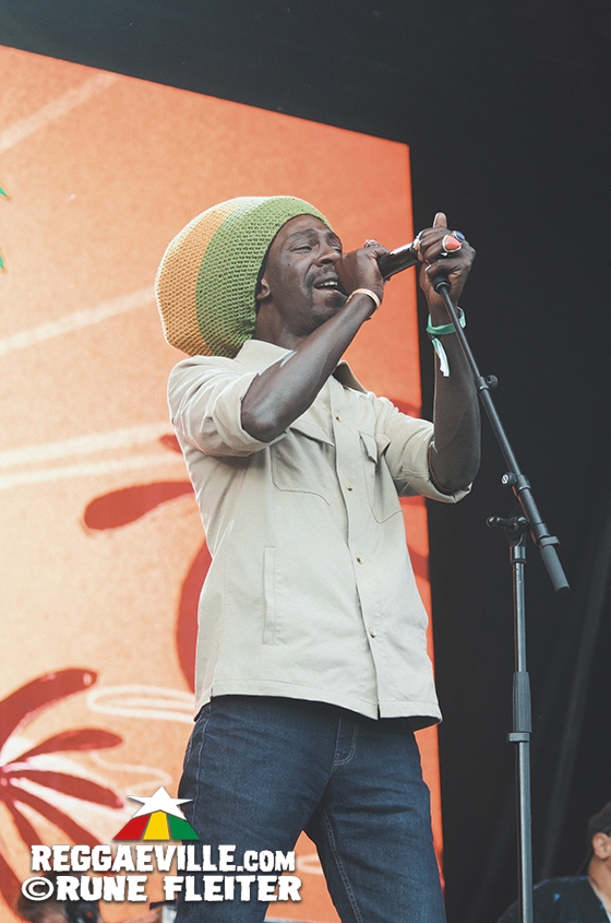 Inner Circle, Kumar, Meta Dia