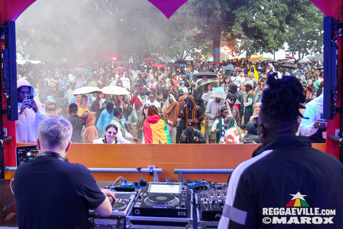 Morgan Heritage, Mortimer, Andrew Murphy