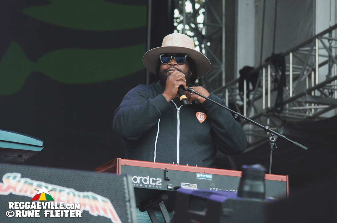 Morgan Heritage, Mortimer, Andrew Murphy