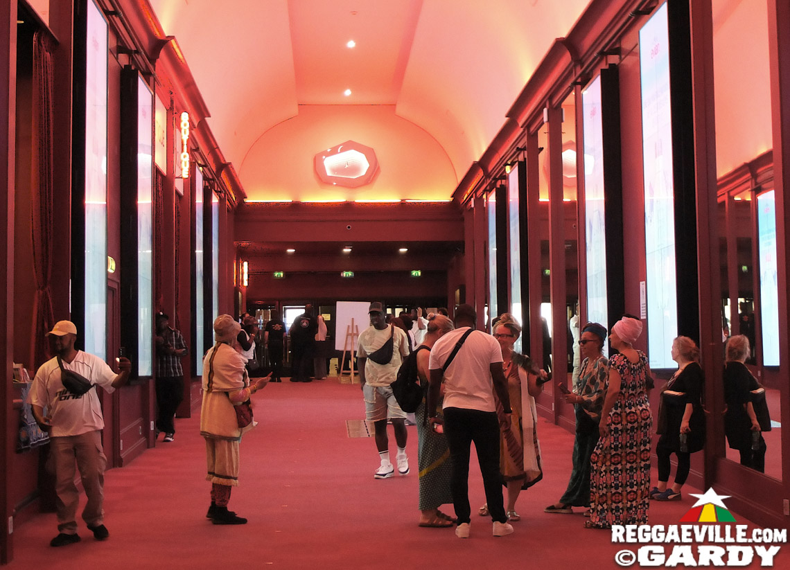 Takana Zion, Tiwony, Xuman, Maitre Hitman