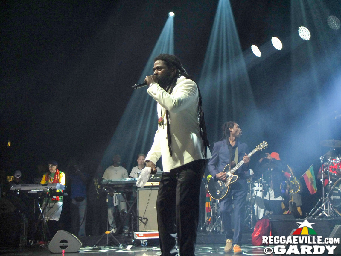 Takana Zion, Tiwony, Xuman, Maitre Hitman