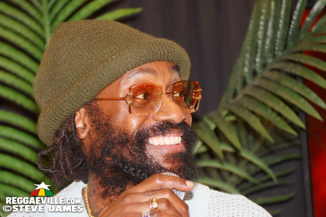 Tarrus Riley & Dean Fraser @ Fireside Chat