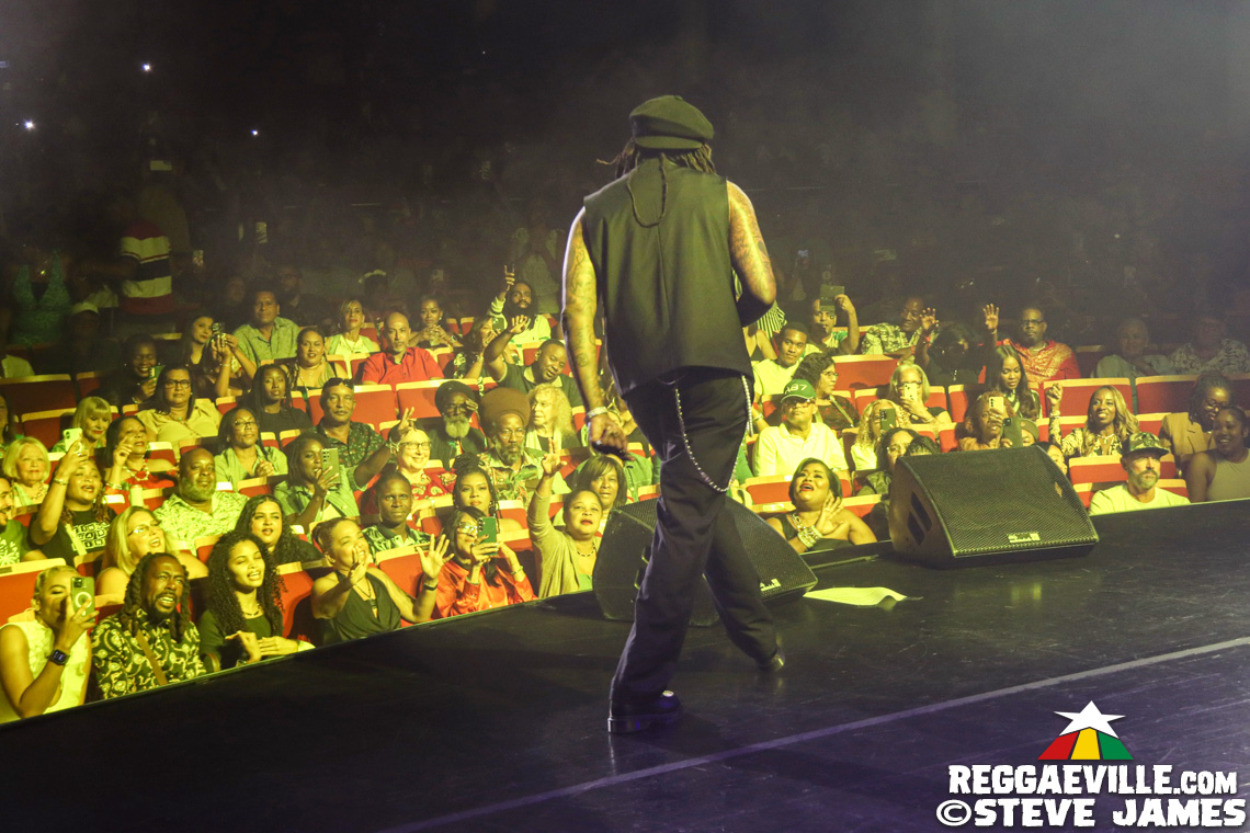 Tarrus Riley with Dean Fraser & The Blak Soil Band