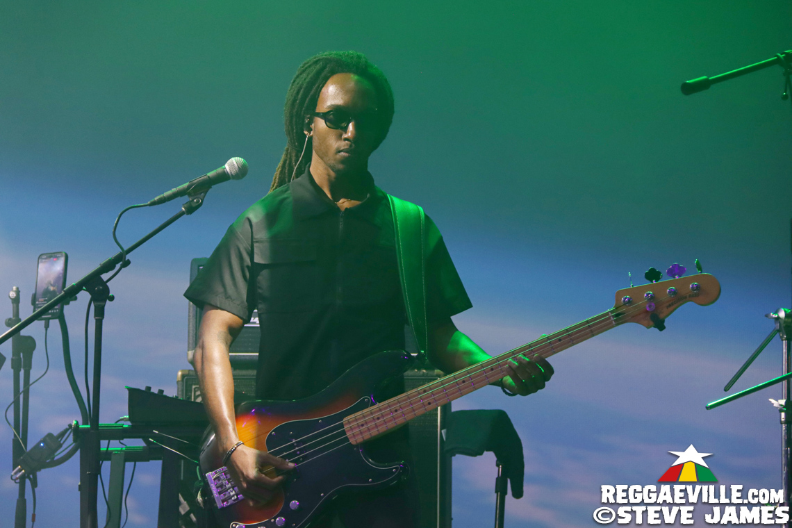 Tarrus Riley with Dean Fraser & The Blak Soil Band