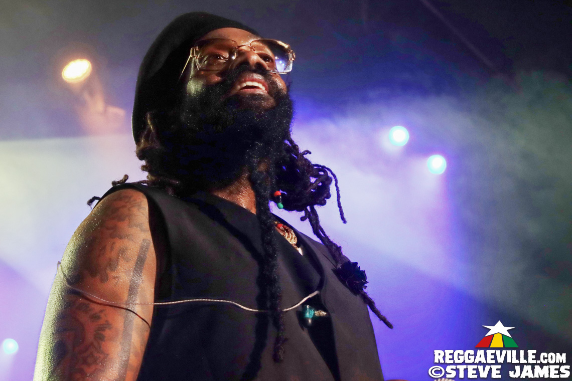 Tarrus Riley with Dean Fraser & The Blak Soil Band