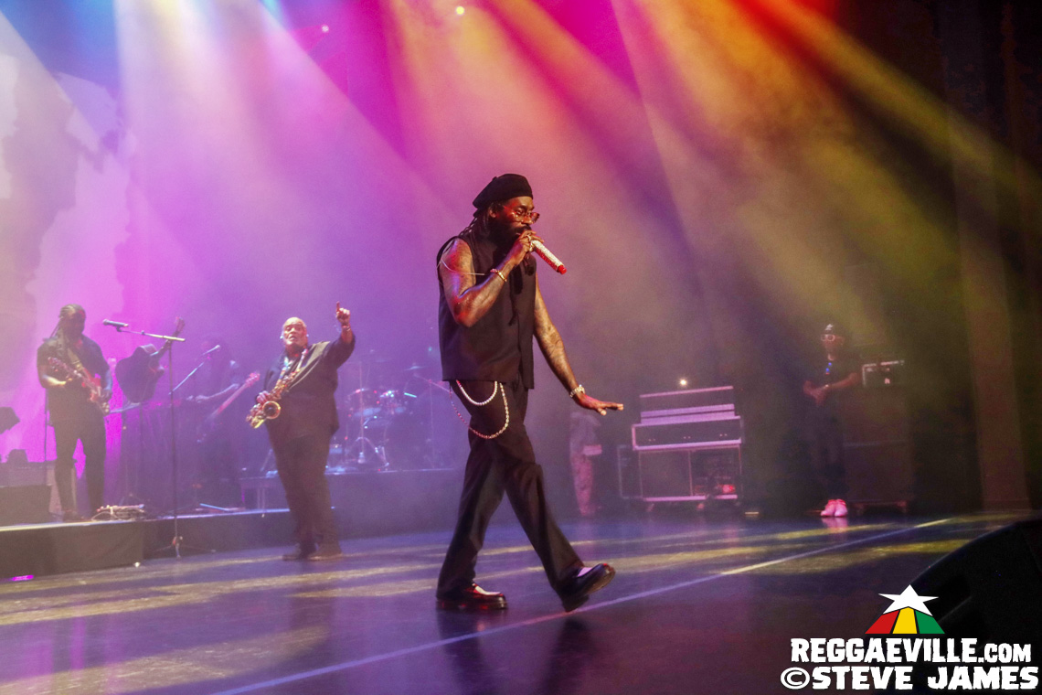 Tarrus Riley with Dean Fraser & The Blak Soil Band