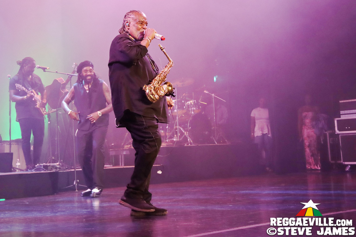 Tarrus Riley with Dean Fraser & The Blak Soil Band