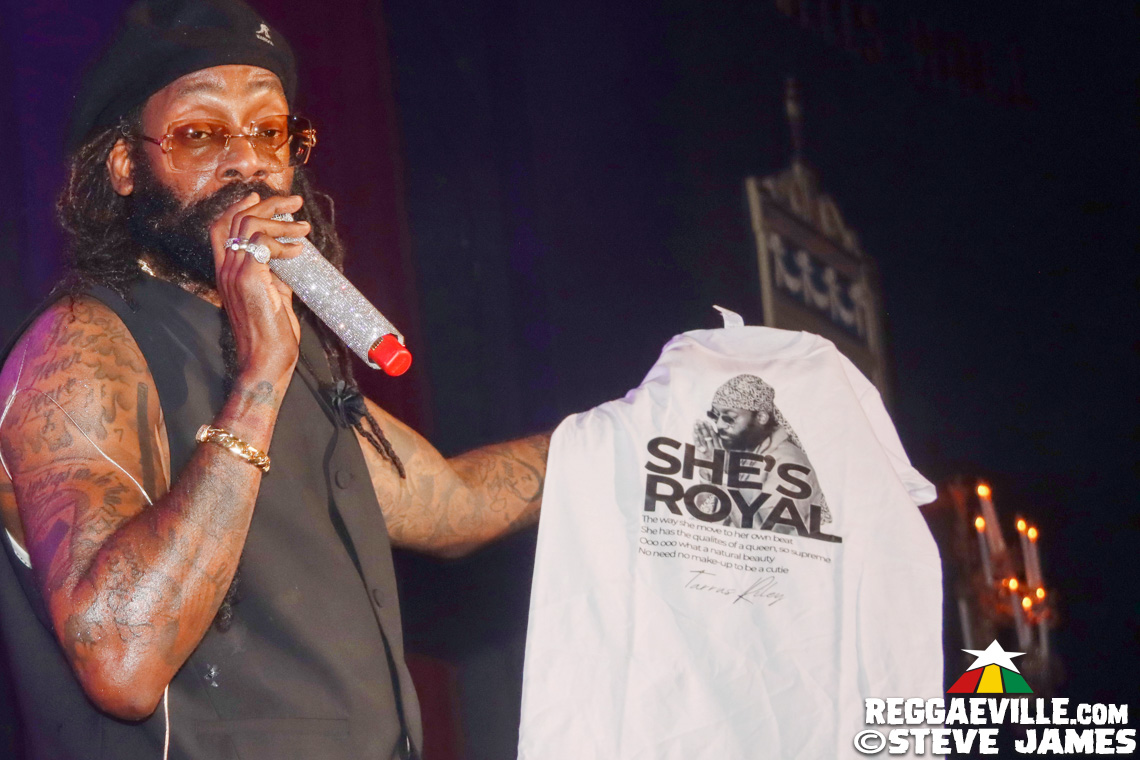 Tarrus Riley with Dean Fraser & The Blak Soil Band