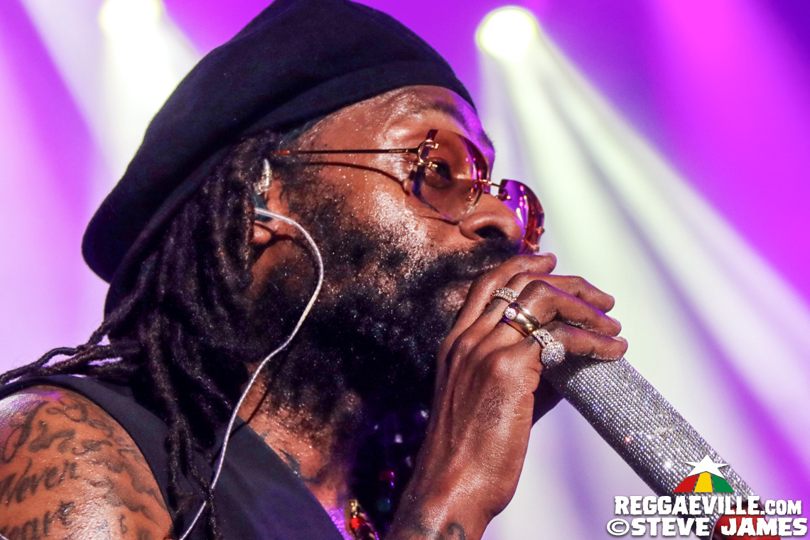 Tarrus Riley with Dean Fraser & The Blak Soil Band
