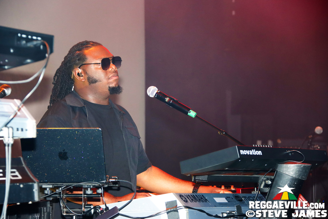 Tarrus Riley with Dean Fraser & The Blak Soil Band