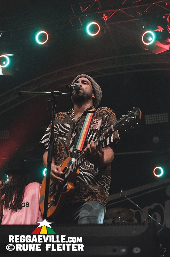 Tóke, Marley's Ghost feat. Dellé