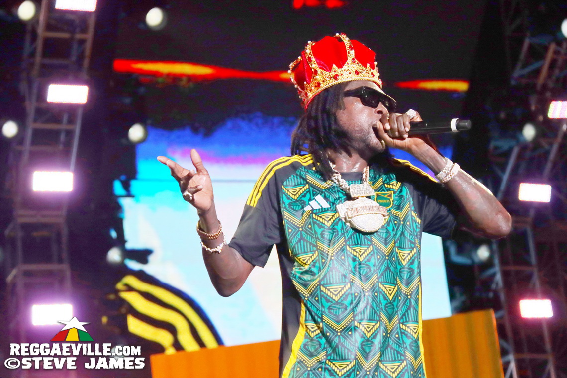 Vybz Kartel with Spice & Ishawna | Crowning