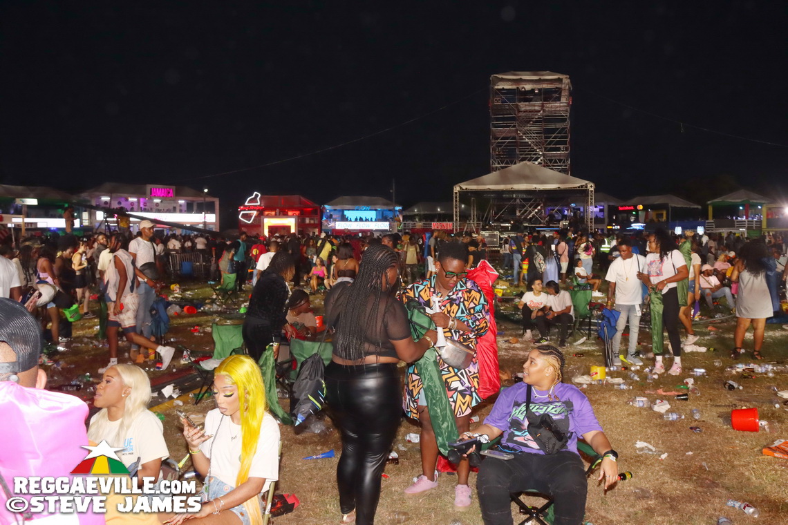 Vybz Kartel with Spice & Ishawna | Crowning