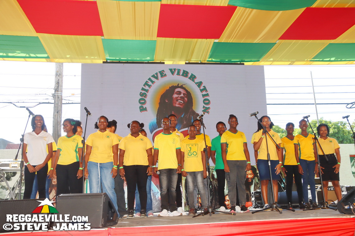 Donisha Prendergast, Tessanne Chin, Tarrus Riley, Runkus