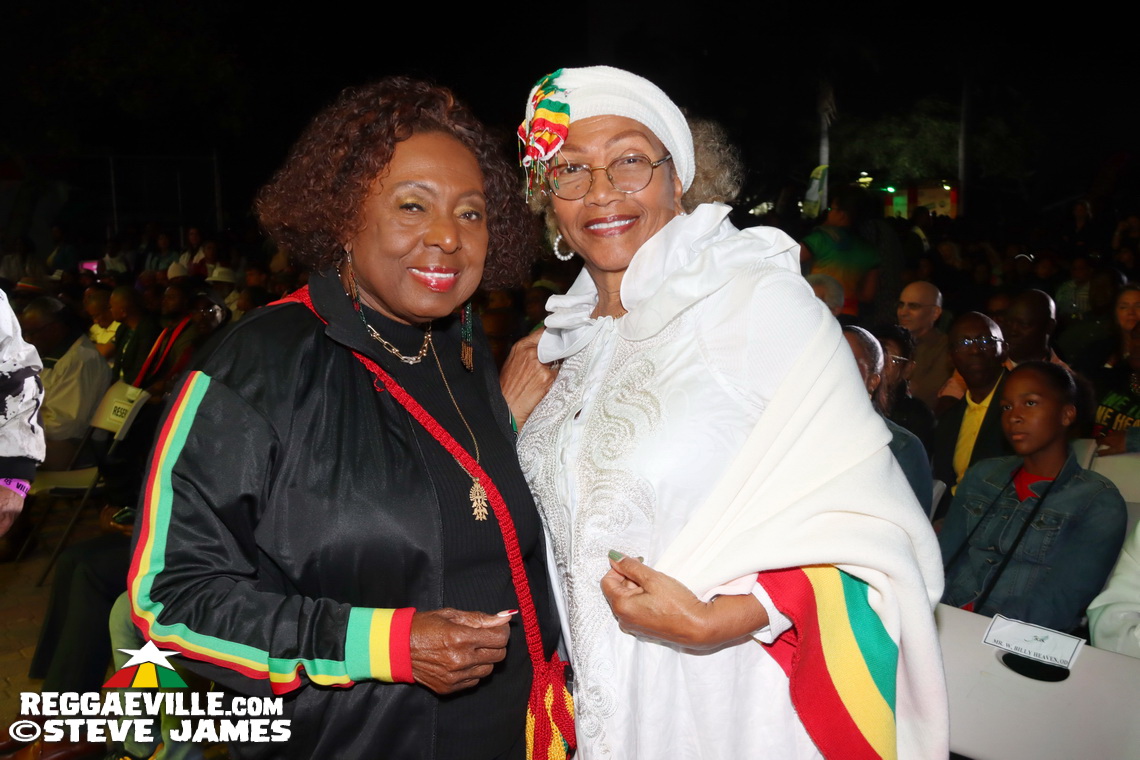 Warrior King, Richie Stephens, Out Of Control Army, Sangre Maiz