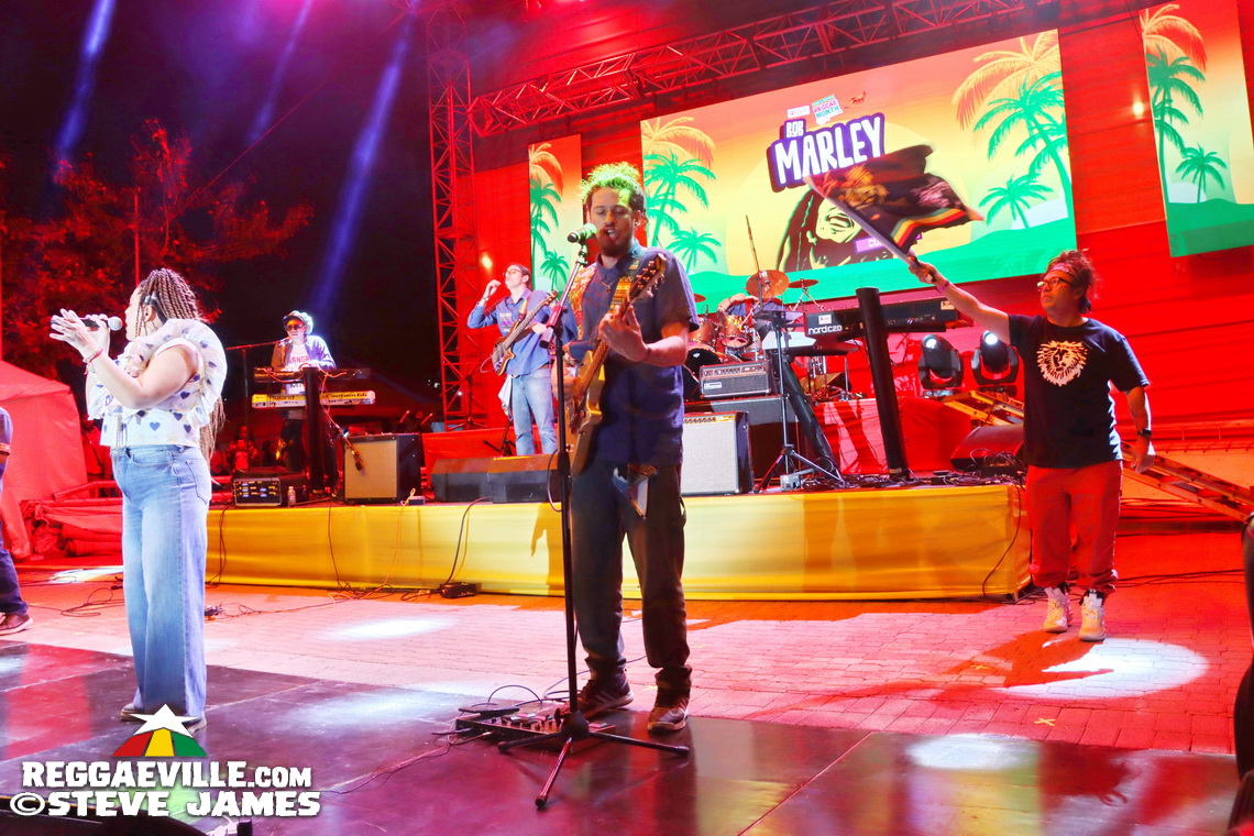 Warrior King, Richie Stephens, Out Of Control Army, Sangre Maiz