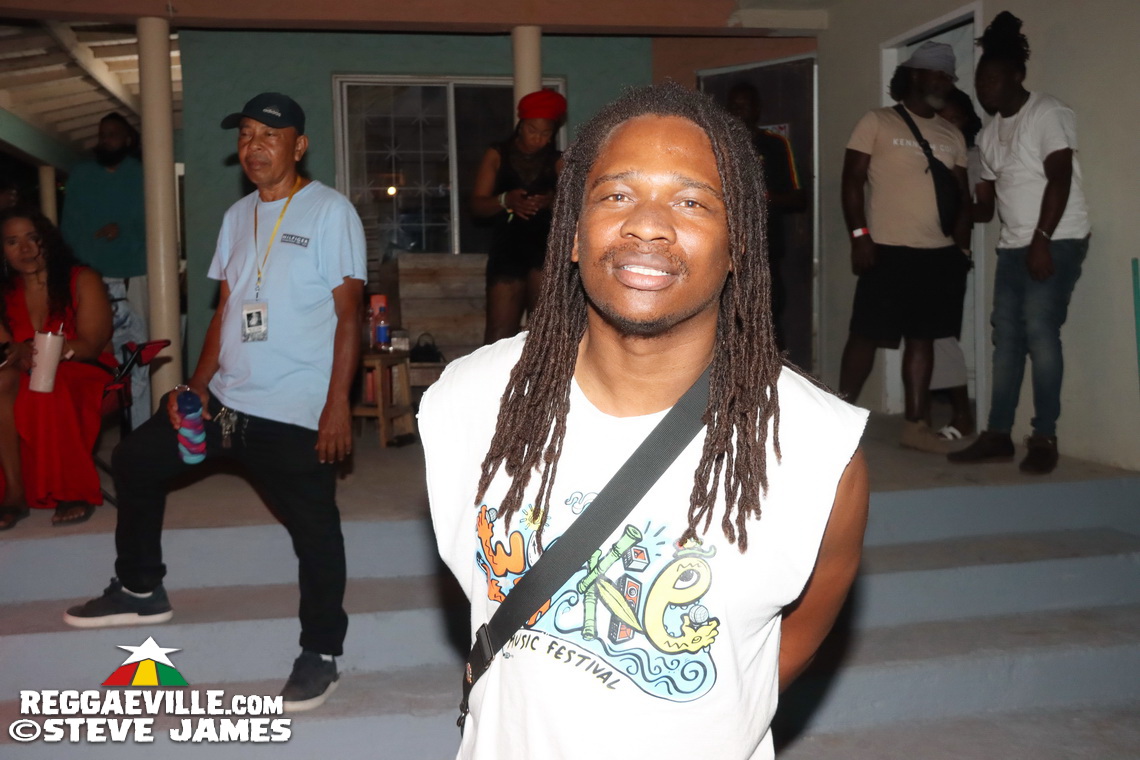 Gabre Selassie, I Kong, Jah Observer