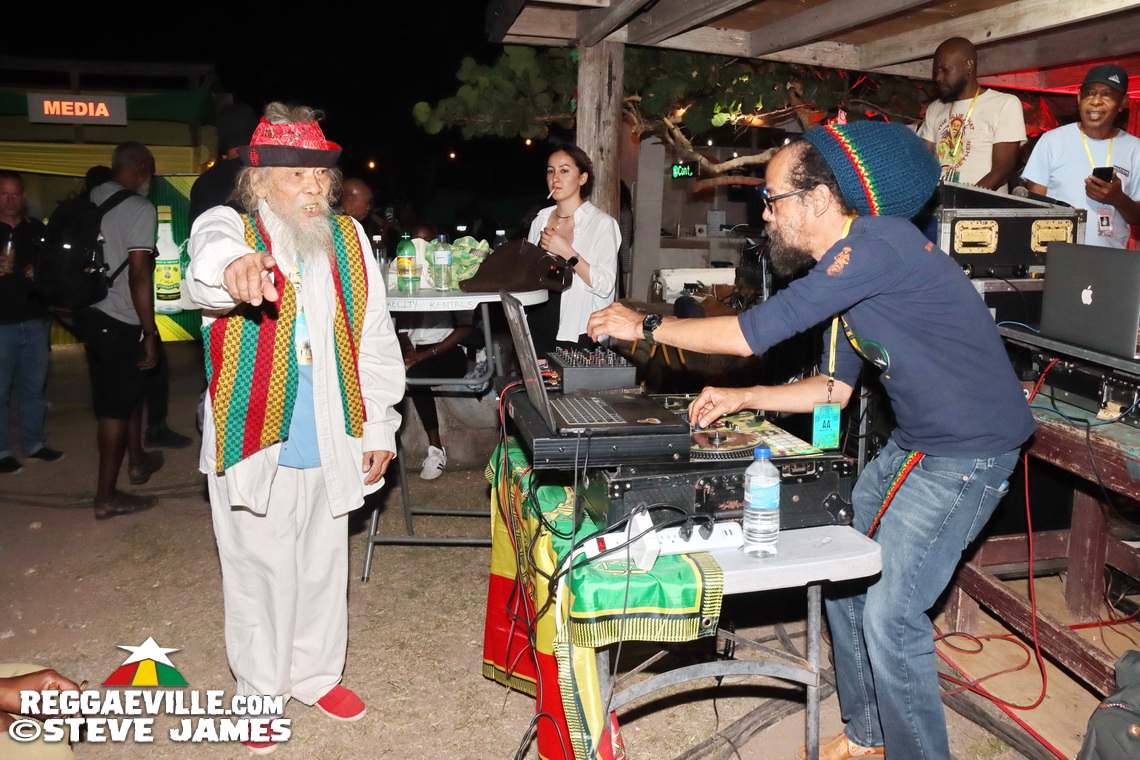 Gabre Selassie, I Kong, Jah Observer
