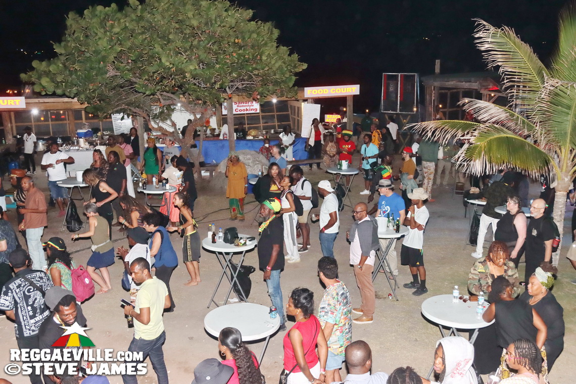 Gabre Selassie, I Kong, Jah Observer